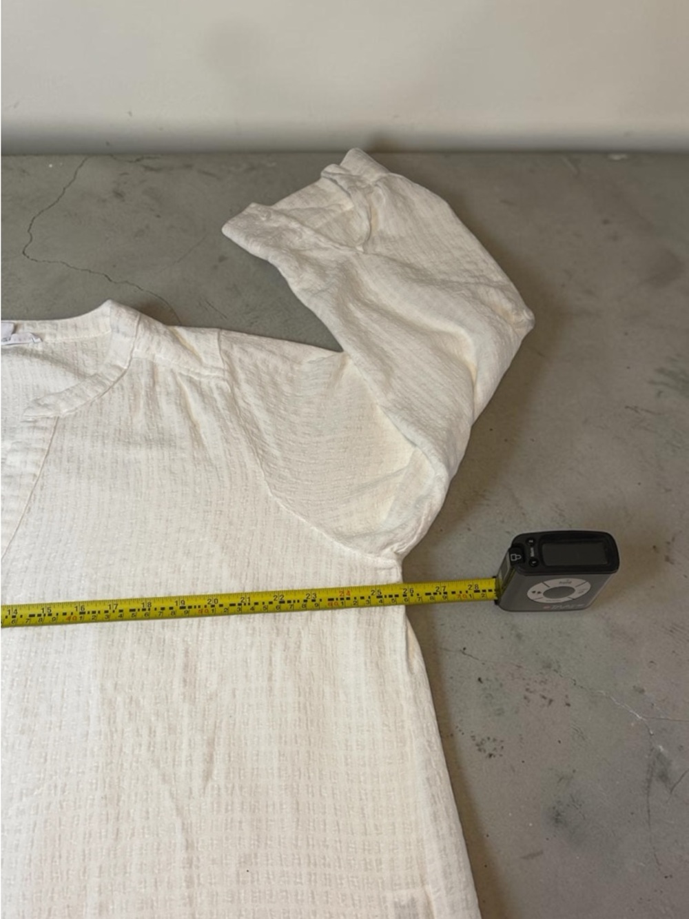 Jane and Delancey Textured White Blouse - Picture 7 of 8